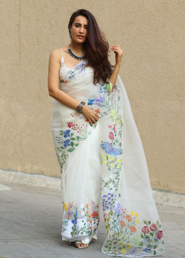 Aarvi