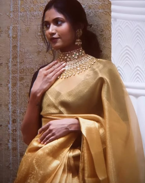 Stunning Navya